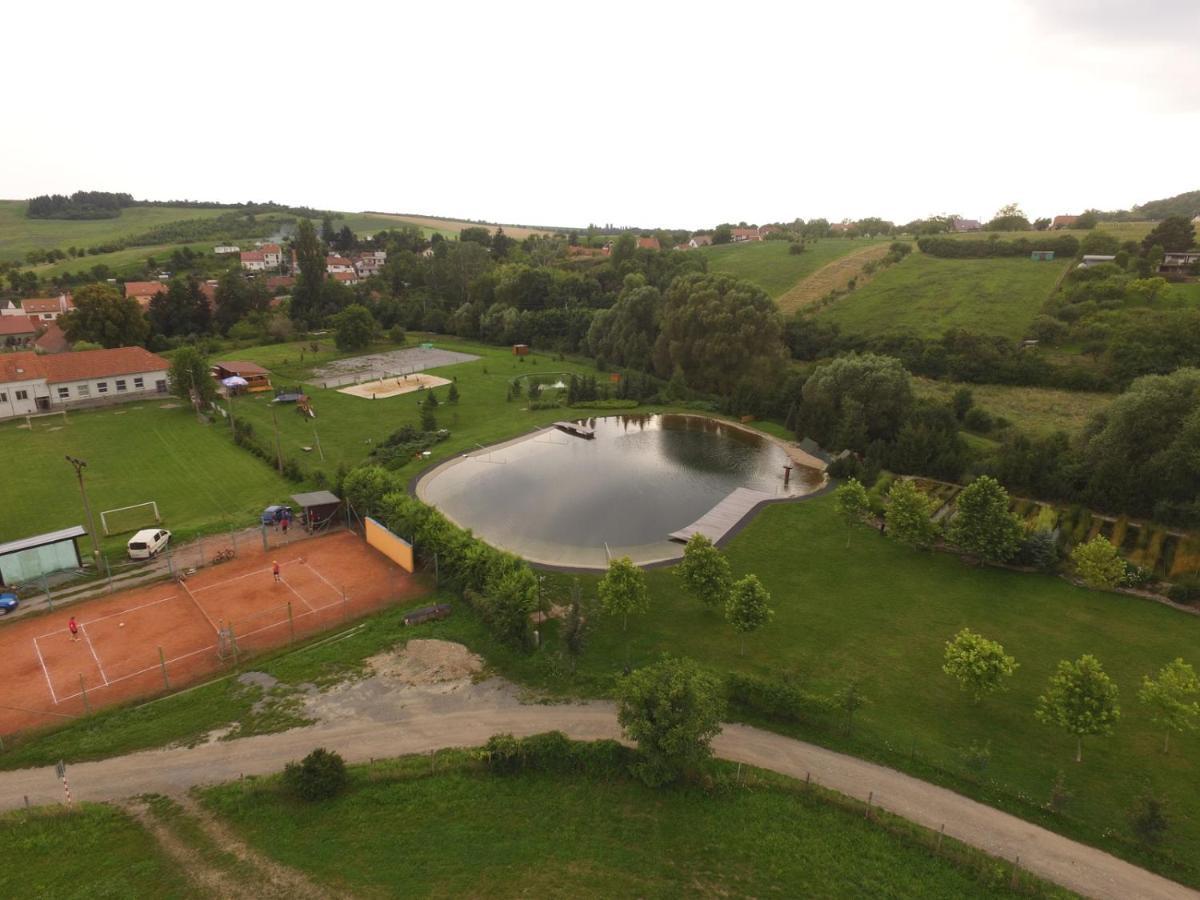Apartman Pod Borovici Kovalovice Dış mekan fotoğraf